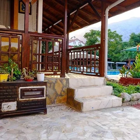 Hotell Erendiz Garden 3*
